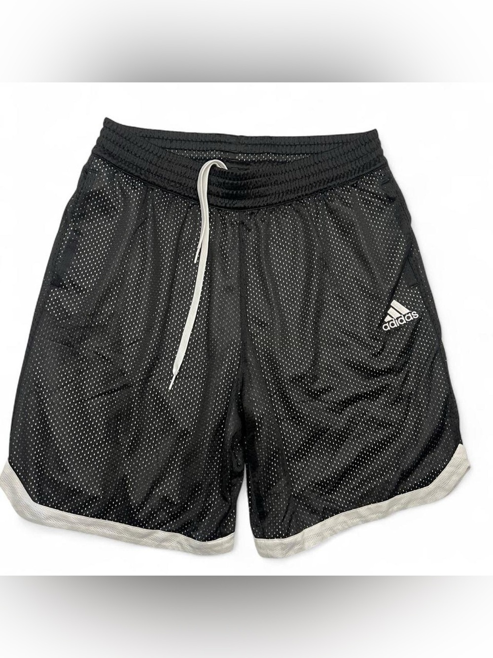 Adidas Men’s XL Basketball Shorts EUC